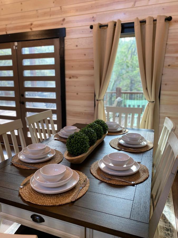 ברוקן בו New Luxury Cabin, Hot Tub, Forest Views,Hotel Style Amenities מראה חיצוני תמונה