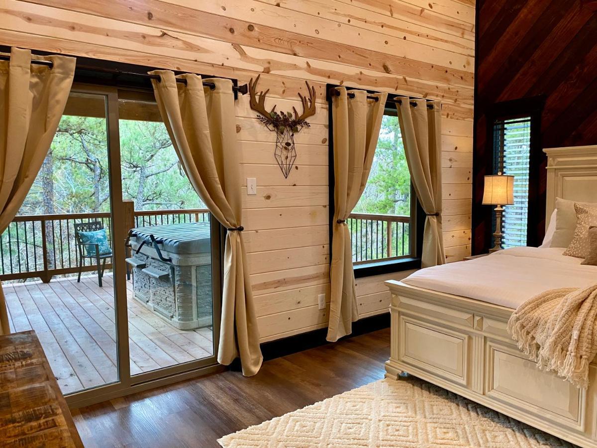 ברוקן בו New Luxury Cabin, Hot Tub, Forest Views,Hotel Style Amenities מראה חיצוני תמונה